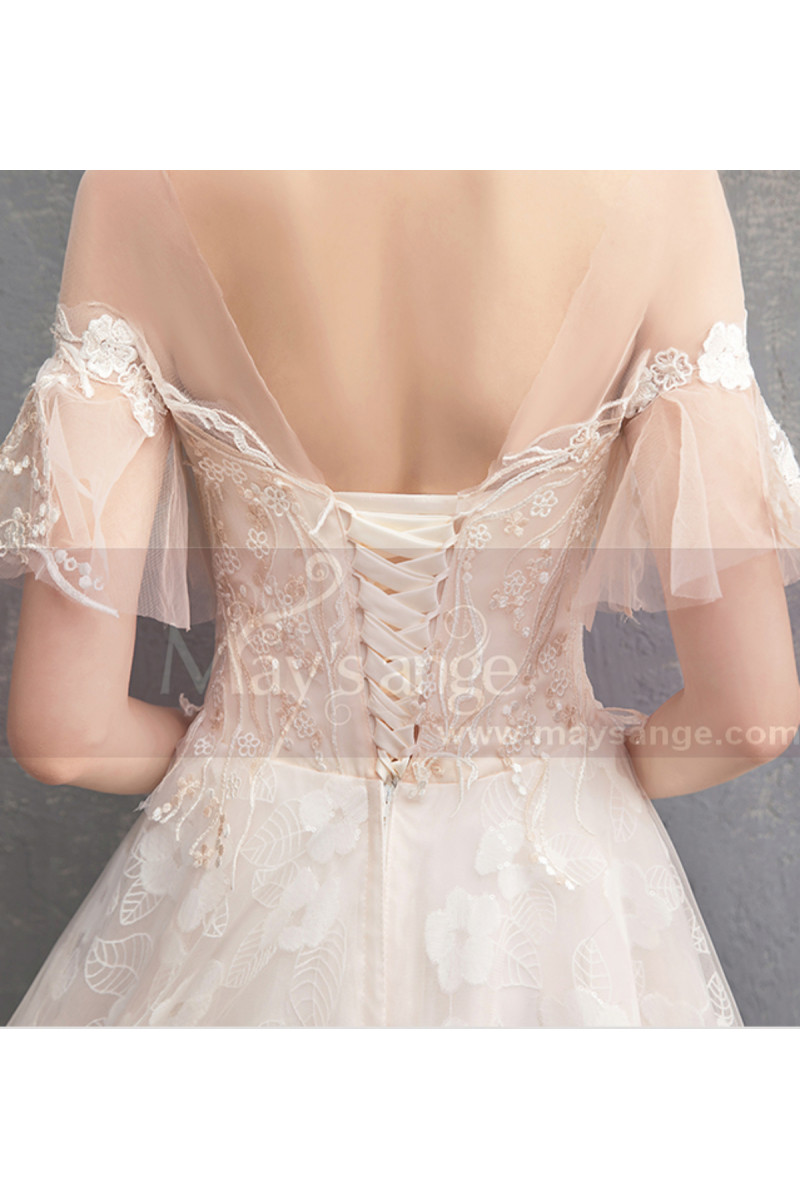 Flutter Sleeves Vintage Ivory Boho Wedding Gown With Romantic Train 7157