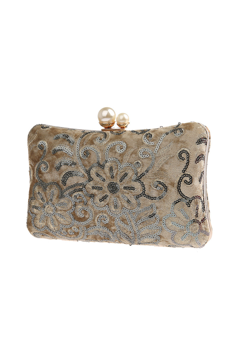 Square clutch bag with shiny pattern