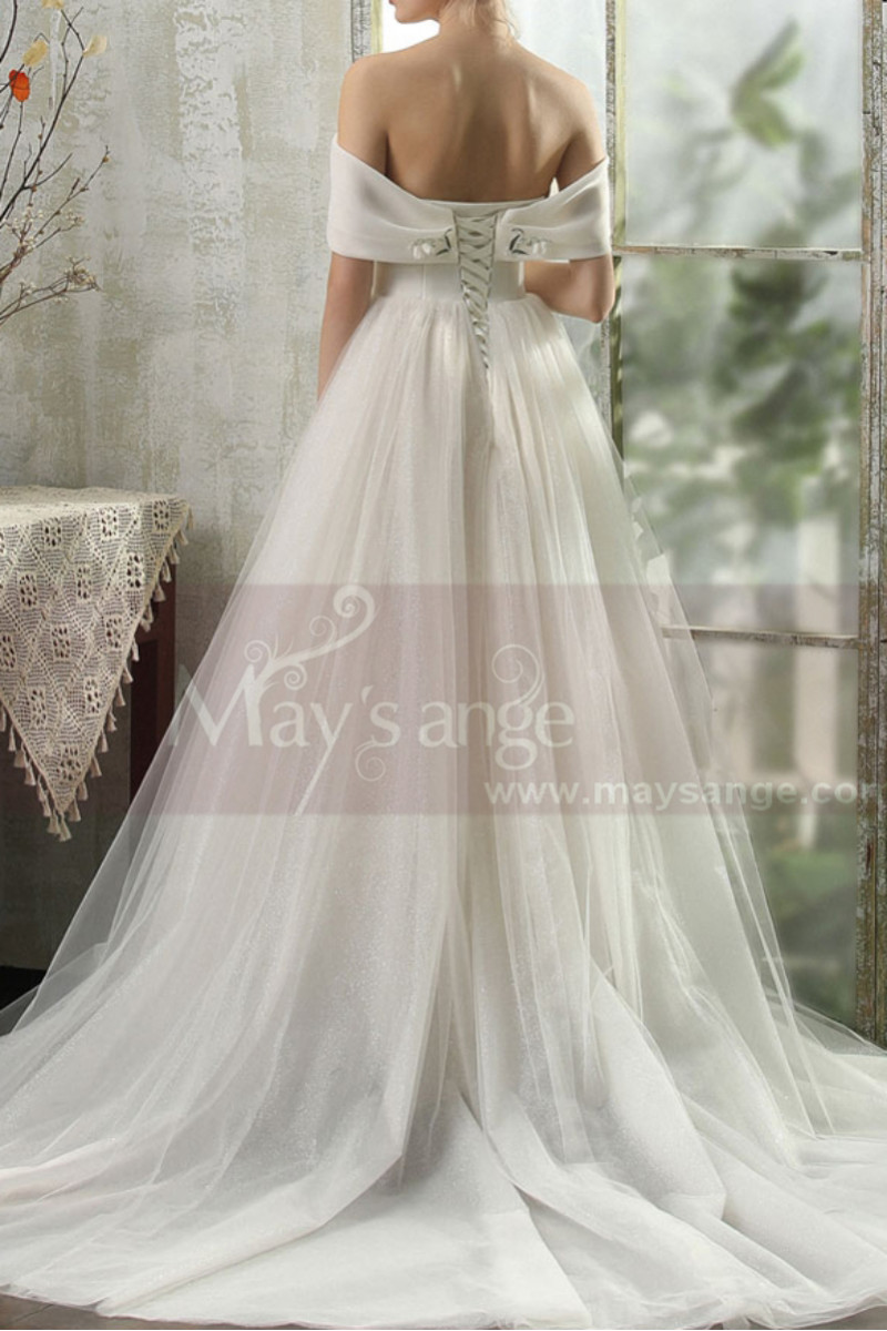 thin lace wedding dress