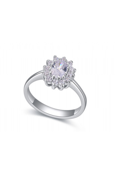 ❤️ 15 Simple Classic Wedding Engagement Rings - Emma Loves Weddings |  Classic engagement rings, Wedding rings unique, Simple engagement rings