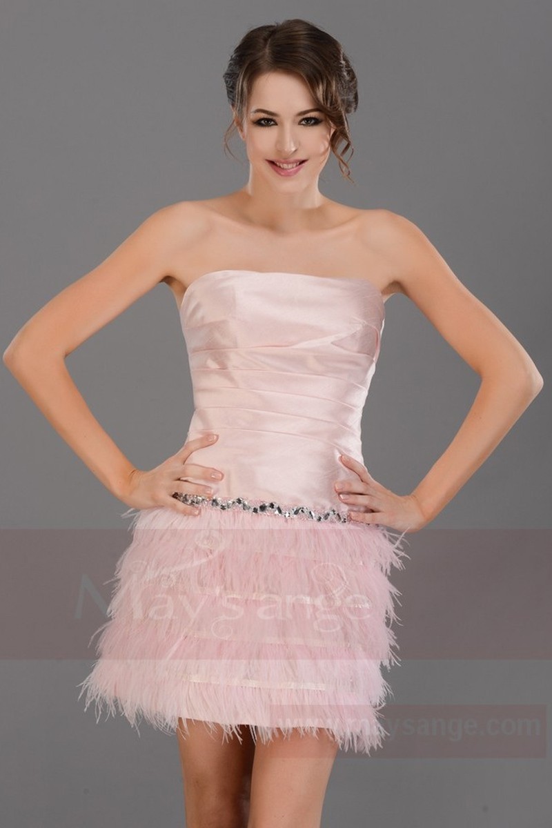 Strapless Short Pink Party Dress With Feathers Skirt