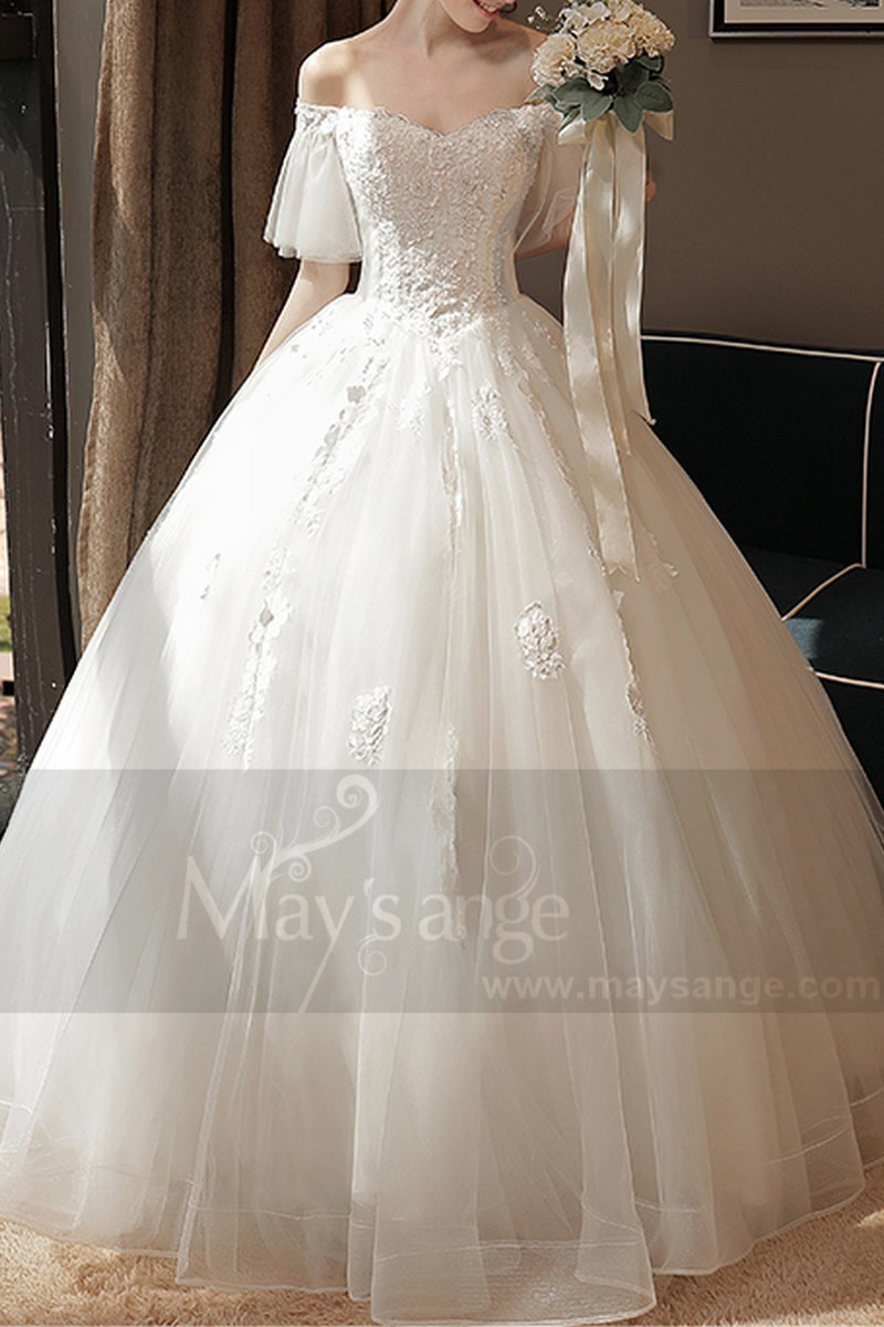 Ivory Off-The-Shoulder Ball-Gown Wedding Dress Short Sleeves